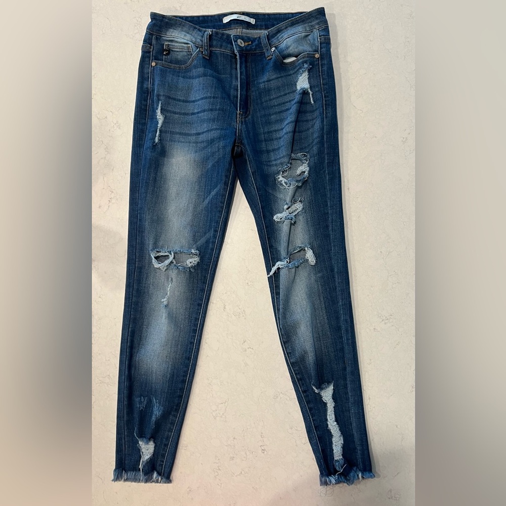 KanCan distressed skinny Jean | size 9/28